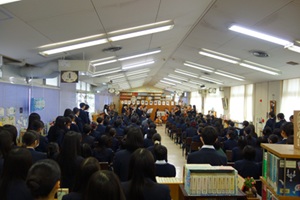 ���y�����t